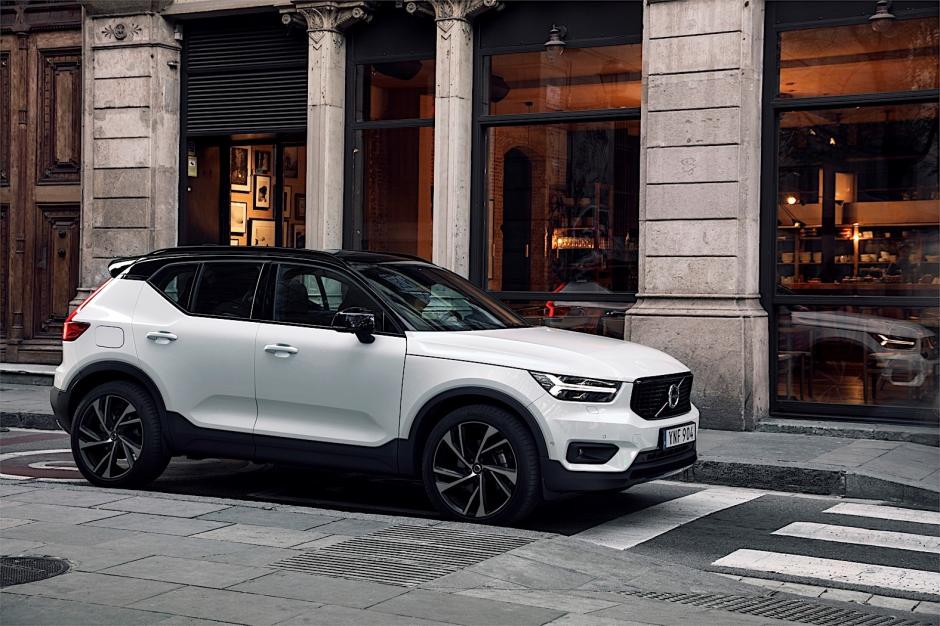 NEW VOLVO XC40 DEBUT FAIR!