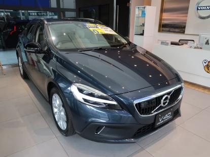 【150台限定】V40 Cross Country AKTIV EDITION