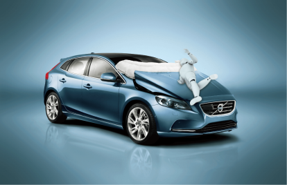 長い歴史を持ち、伝統を持ちながら挑戦し続けるボルボの歴史教えます。