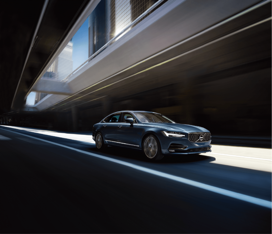 ボルボ S90とアウディ A6のスペック、インテリア、快適装備などを比較！