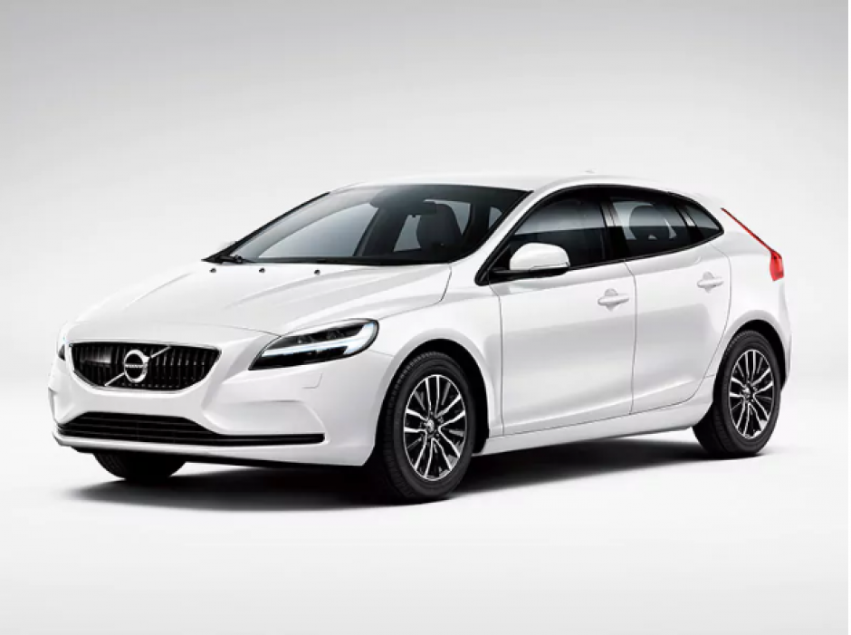 ボルボ V40とアウディ A3 スポーツバックのモデル内容と安全装備を紹介！