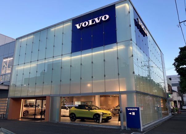 ボルボ・セレクト　港南台（）の外観